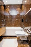 Superior Room, Bathtub, City View | Bathroom | Free toiletries, slippers, towels, soap