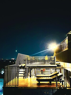 Poolside bar - HOTEL EUPHORIA GREEN (Amritsar)