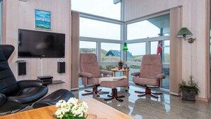 Unclassified image, 2 of 20, button - 4 Person Holiday Home in Henne (Henne)