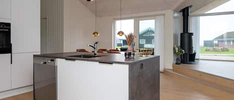 House | Private kitchen
