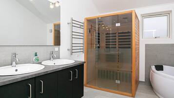 House | Bathroom