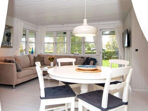 House | Dining - 5 Person Holiday Home in Hejls (Hejls)