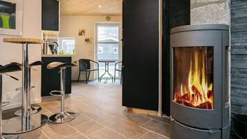 House | Kemudahan hartanah