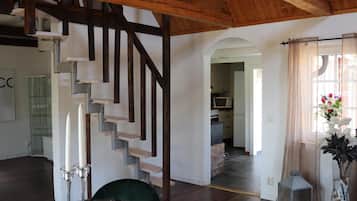House | Dining