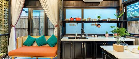 المنشأة من الداخل