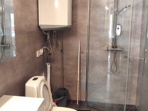 House | Bathroom - 4 Person Holiday Home in Solleron (Sollerön)