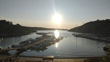 House | Water view