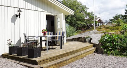 2 Person Holiday Home in Stromstad