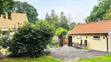 House | Property grounds