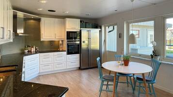 House | Private kitchen