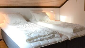 Casa | 2 habitaciones y muebles diferentes