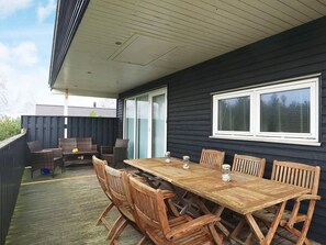 House | Dining - 9 Person Holiday Home in Humble (Sydlangeland)