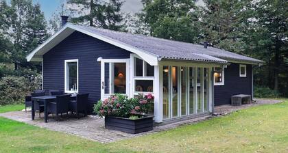 5 Person Holiday Home in Hojslev