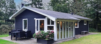 5 Person Holiday Home in Hojslev