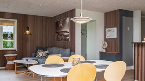 House | Dining - 6 Person Holiday Home in Juelsminde-by Traum (Horsens)