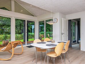 House | Dining - 6 Person Holiday Home in Juelsminde-by Traum (Horsens)