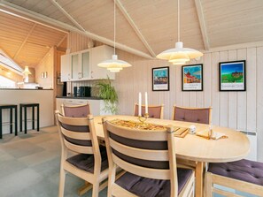 House | Dining - Tranquil Oasis in Blavand-by Traum (Rudkobing)