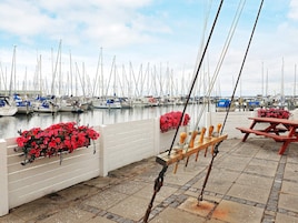 Marina/club náutico