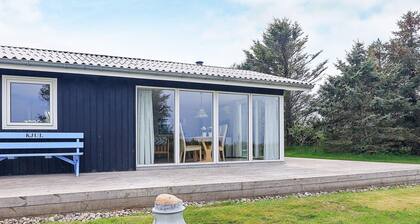 6 Person Holiday Home in Hirtshals-by Traum