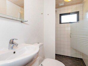 Ferienhaus | Badezimmer