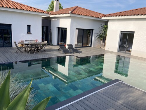Comfortable villa between Hyères and Carqueiranne, for rent from Saturday to Saturday