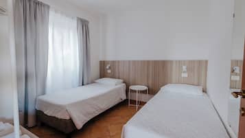 Family Apartment | Premium bedding, in-room safe, travel crib, bed sheets