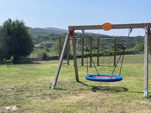 Außen-Kinderspielplatz