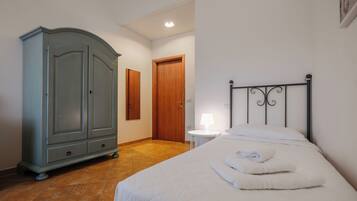 Biancheria da letto di alta qualità, una cassaforte in camera