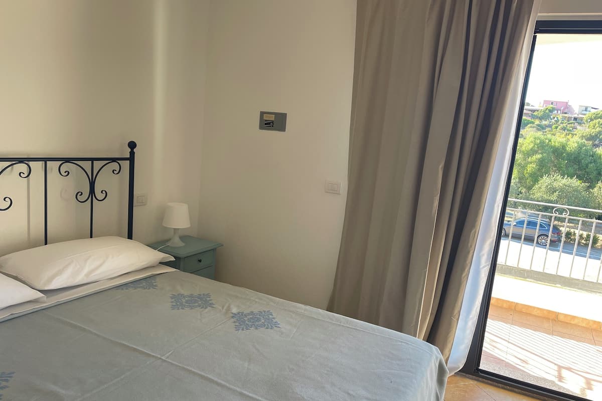 Standaard tweepersoonskamer | 2 slaapkamers, een kluis op de kamer, beddengoed