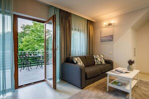 Deluxe Studio | Terrace/patio