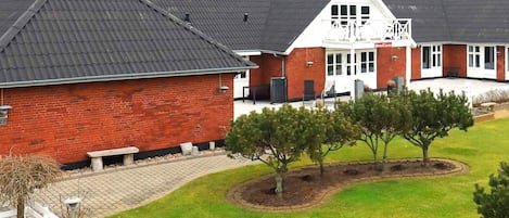 House | Exterior