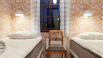 Ferienhaus | 2 Schlafzimmer, individuell eingerichtet