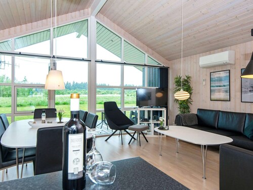 6 Person Holiday Home in Frostrup