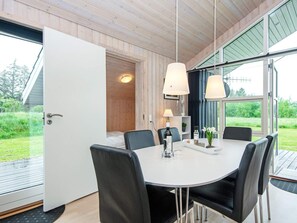 House | Dining