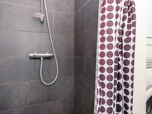 House | Bathroom