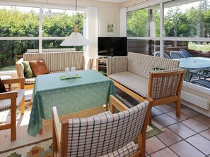 House | Dining