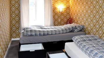 House | 5 bedrooms, individually furnished