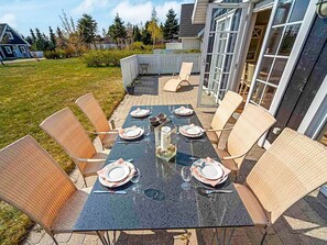 House | Dining - 6 Person Holiday Home in Vejby-by Traum (Vejby)