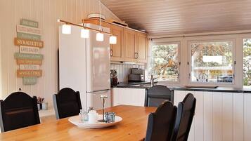 House | Dining