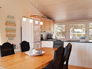 House | Dining