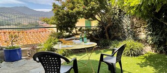 Charming House in the Heart of Collioure, Steps from the Beach
