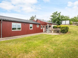 Exterior - 6 Person Holiday Home in Ebeltoft (Ebeltoft)