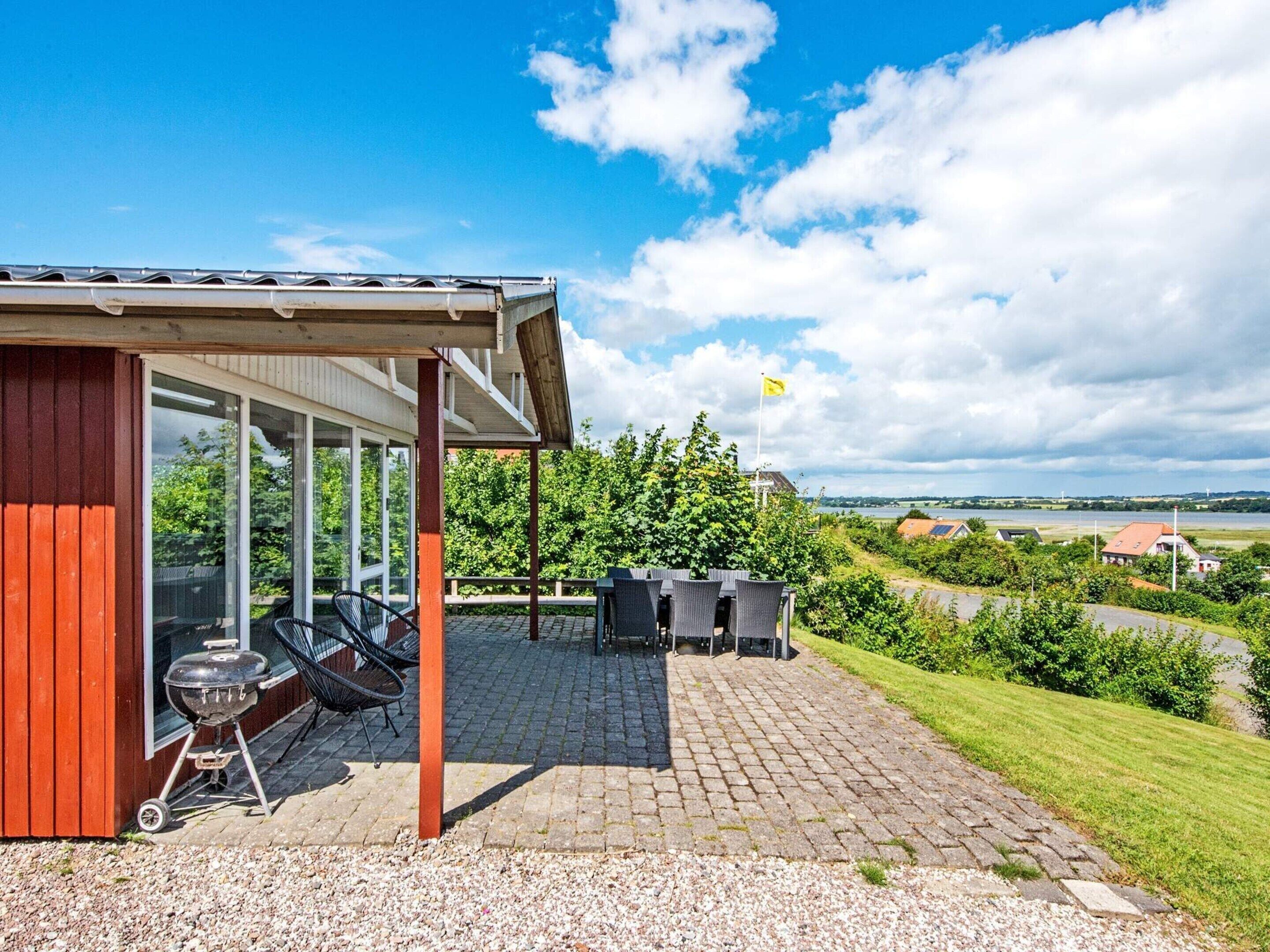 House | Outdoor dining
