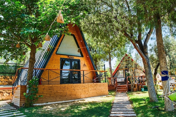 Bungalow familiar | Ropa de cama de alta calidad y artículos del minibar gratis