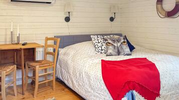 House | 3 bedrooms, individually furnished