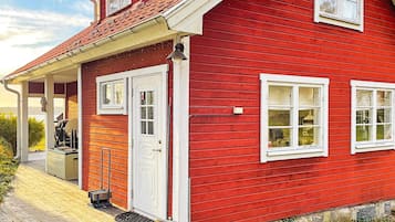 House | Exterior