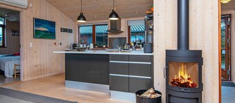 6 Person Holiday Home in Ronde-by Traum