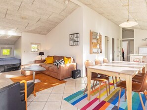 House | Dining