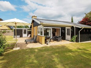 House | Exterior - 5 Person Holiday Home in Vaeggerlose (Vaeggerlose)