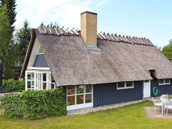 House | Exterior - 6 Person Holiday Home in Vaeggerlose (Vaeggerlose)